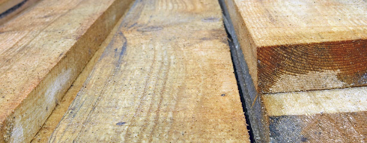 Предварительная обработка древесины антипиреном